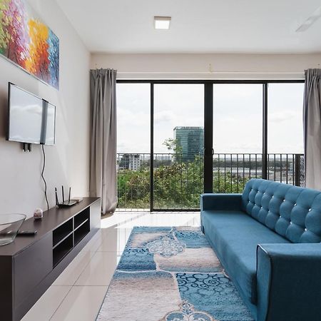 Netflix Studio @ Trefoil Setia City Setia Alam Eksteriør billede